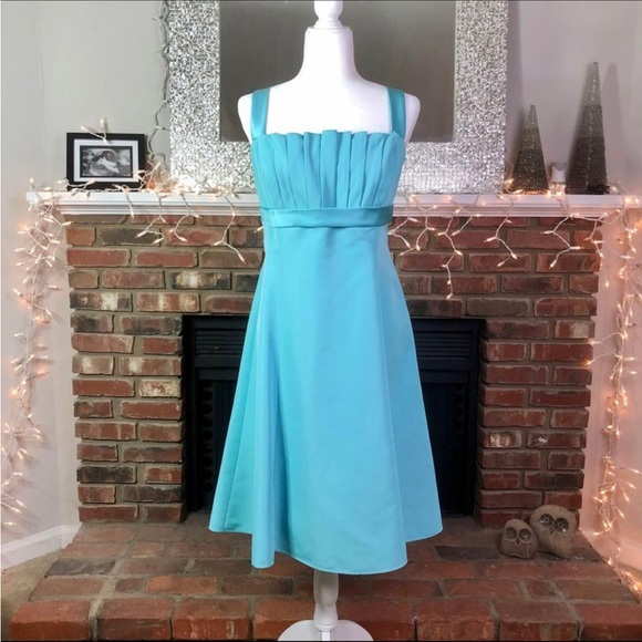 Tea Length Bridesmaids Dress - Size 16 (runs small) by David’s Bridal - Picture 1 of 9